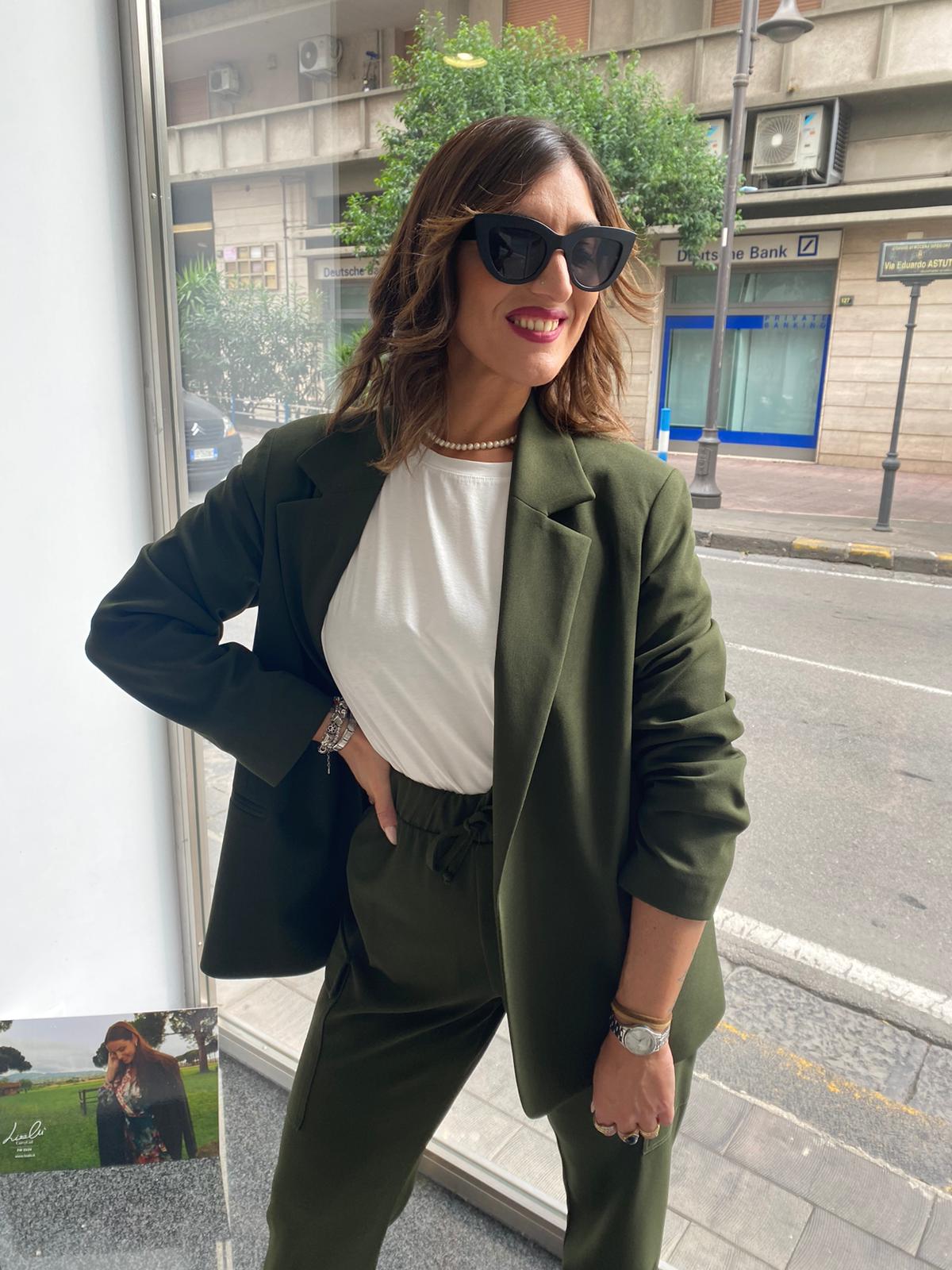 Giacca in crepe modello blazer foderata Lizalù 1906