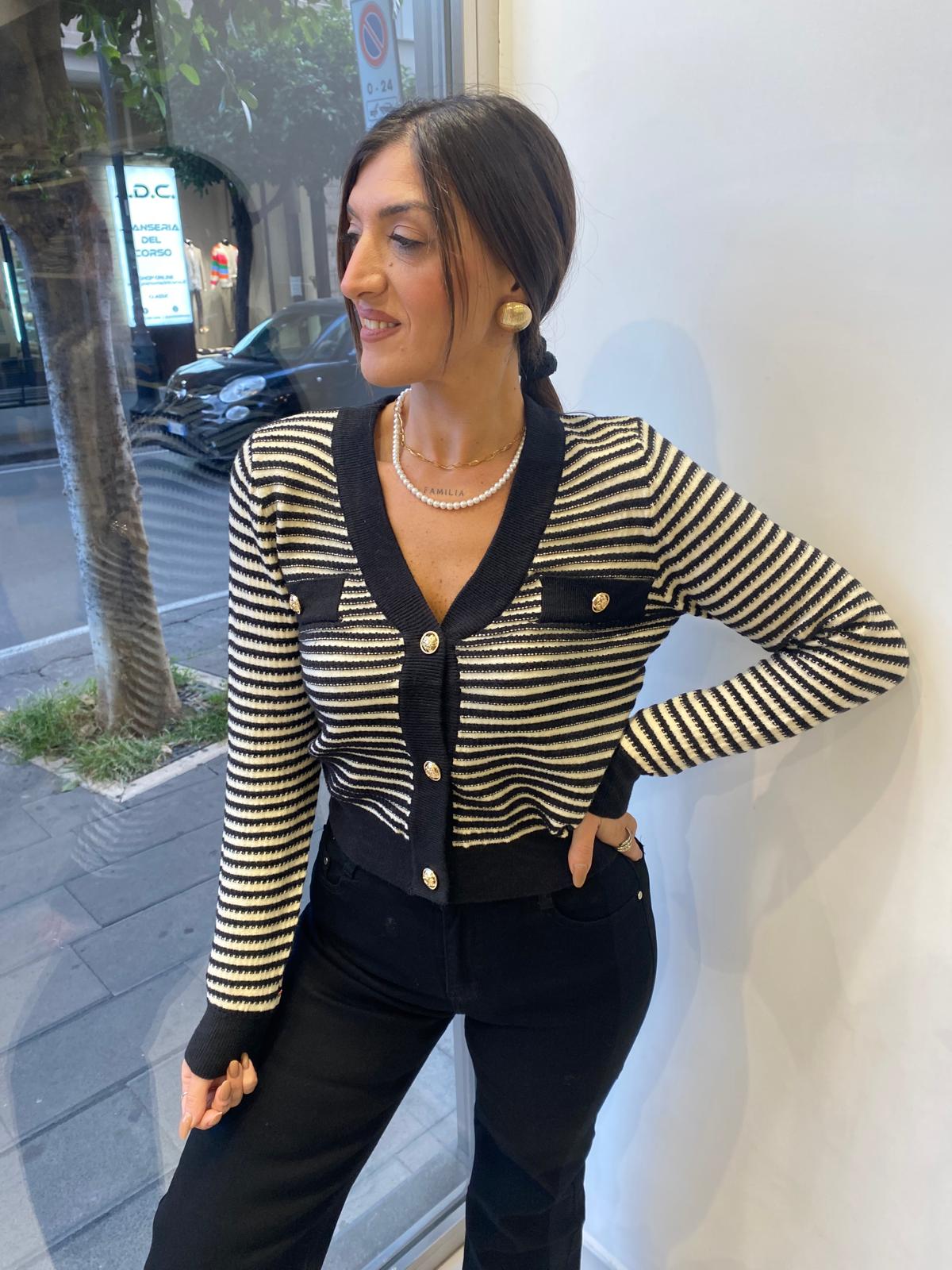 Cardigan a righe con bottone in oro Akè 8654