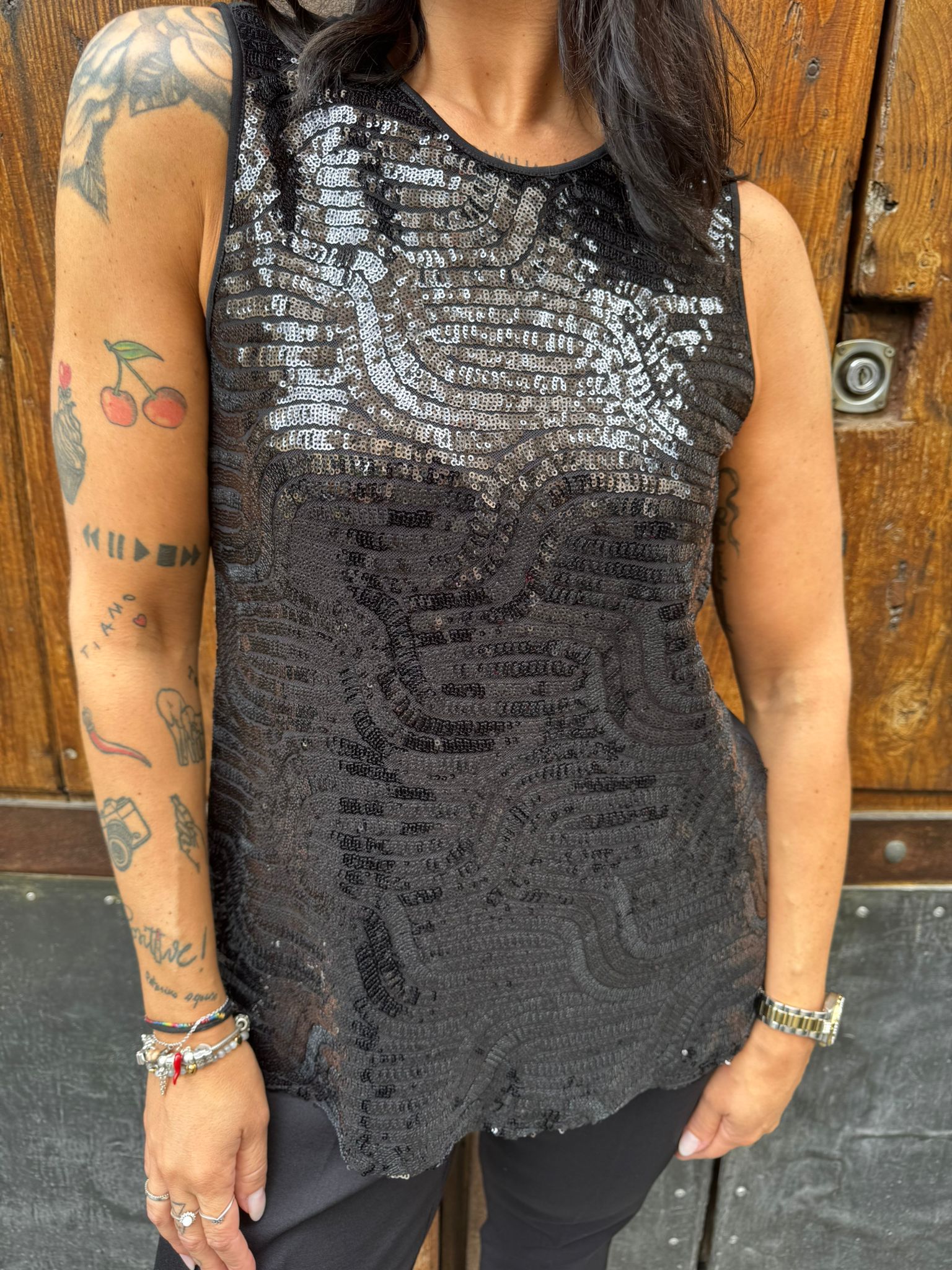 Maglia giromanica in paillettes Lizalù S049