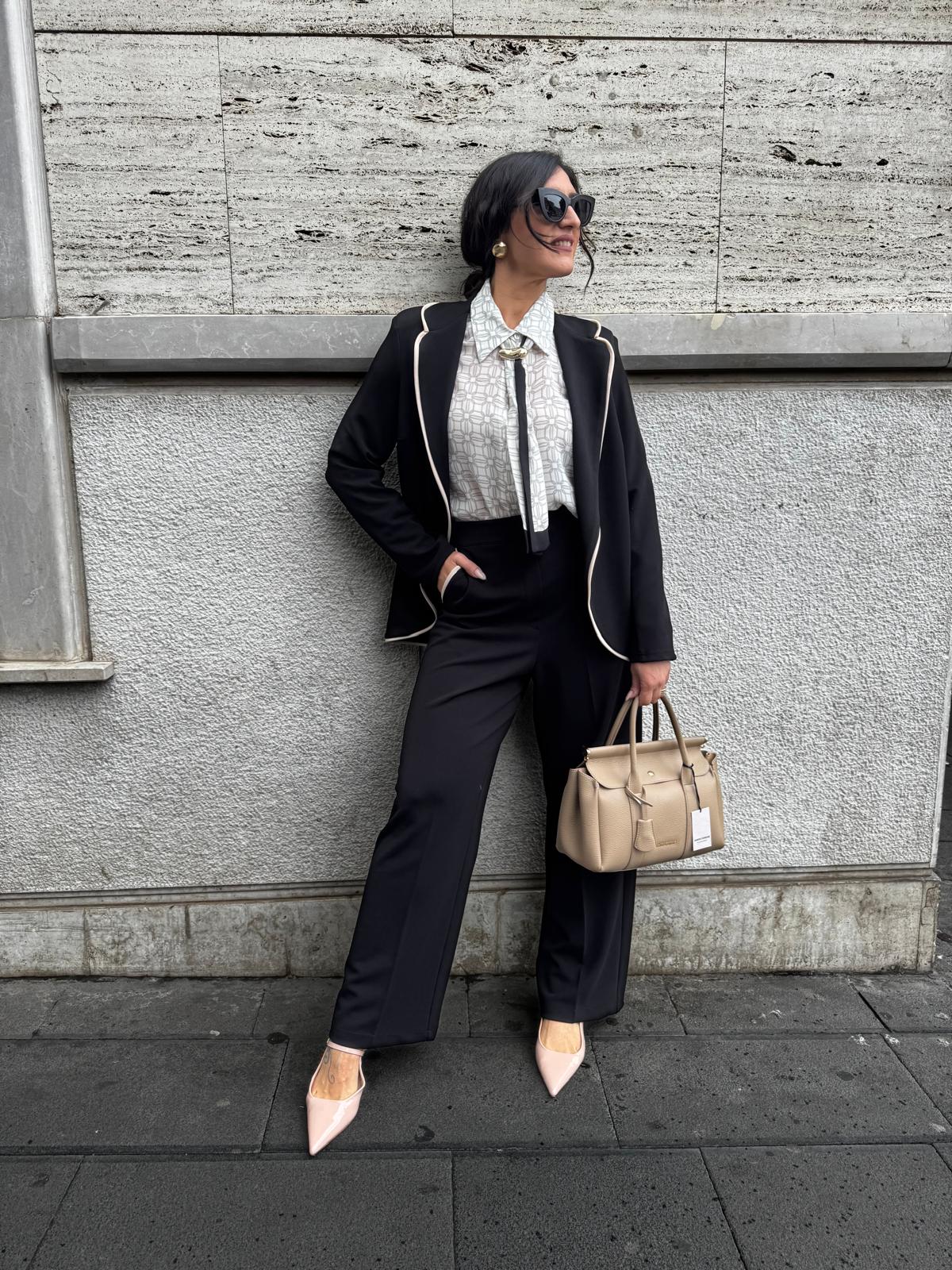 Pantalone palazzo in crepe con elastico sul retro con tasca uomo bicolore Lizalù S051