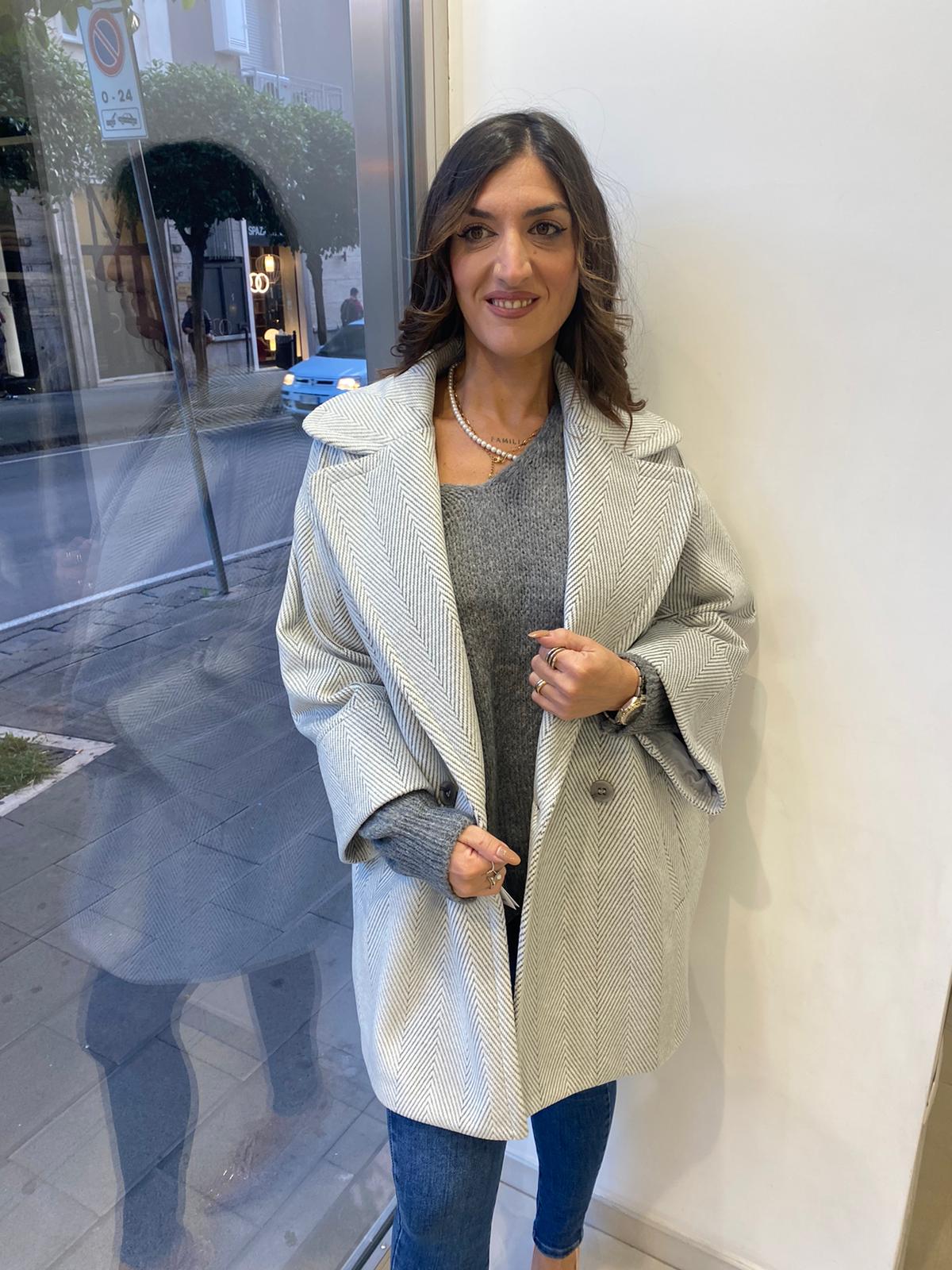 Cappotto corto con tramatura zig zag Lizalù E154