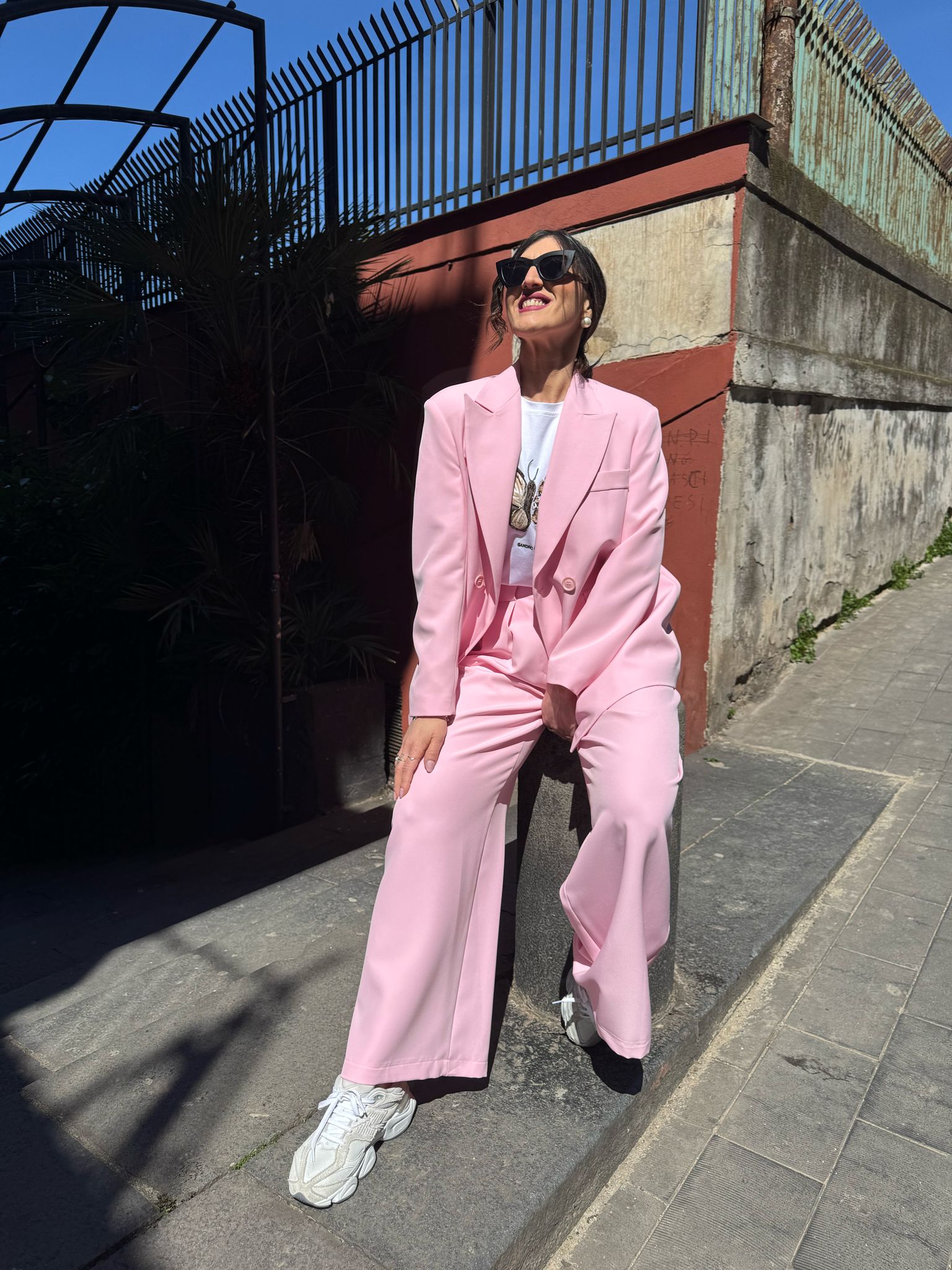 Pantalone palazzo tessuto tecnico con pinces Akè 9126