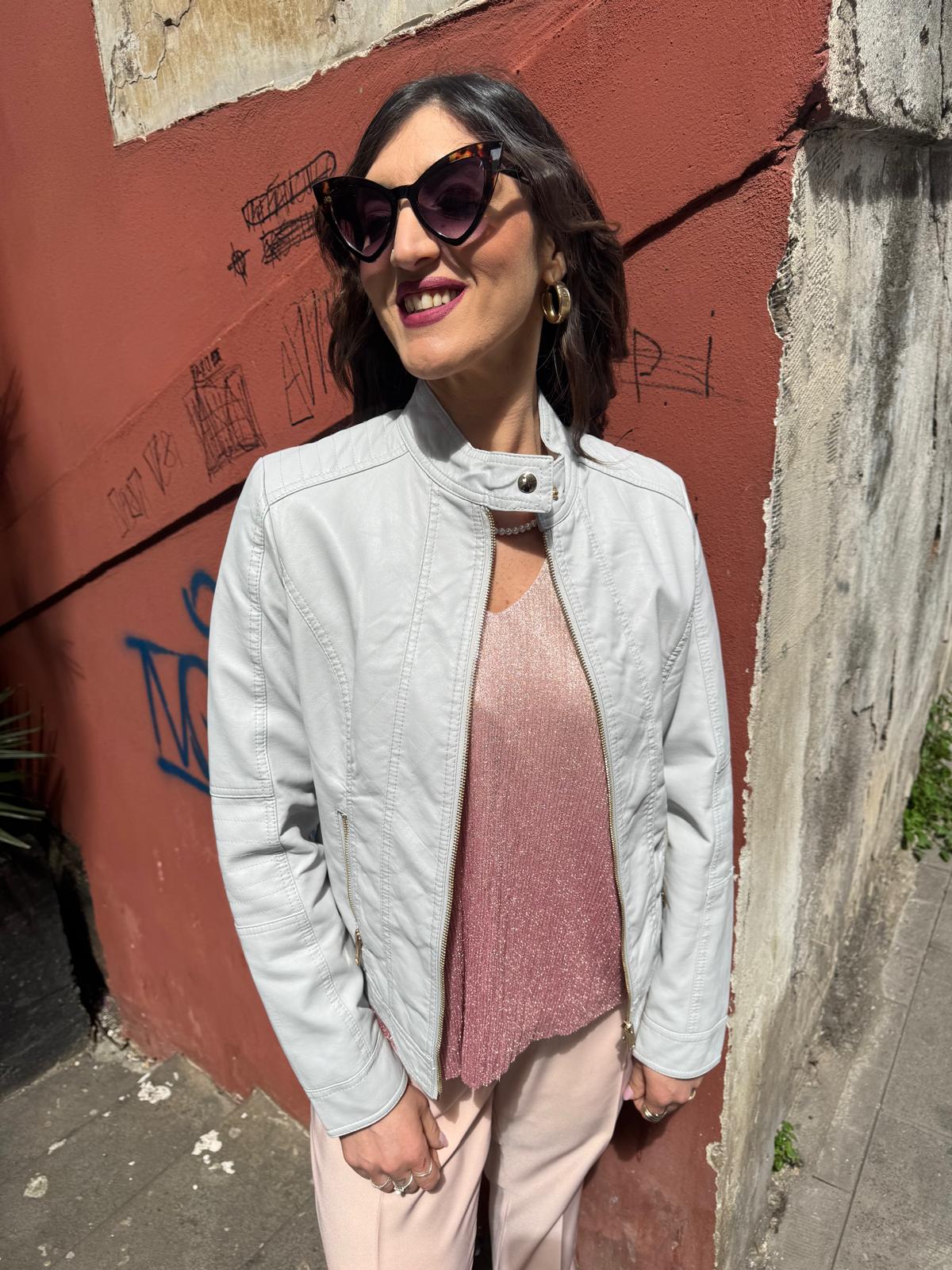 Giubbino in ecopelle con tasche zip Akè E051